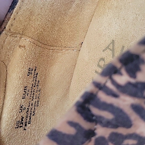 VGUC- Naturalizer ‘Beale’ Leopard & Black Slip-on Loafer 12 WIDE - Picture 6 of 7